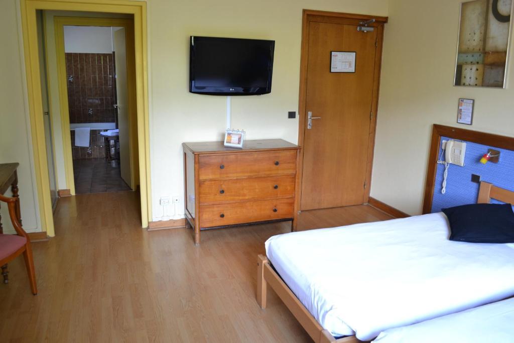 Hotel Restaurant Davat Brison-Saint-Innocent Chambre photo