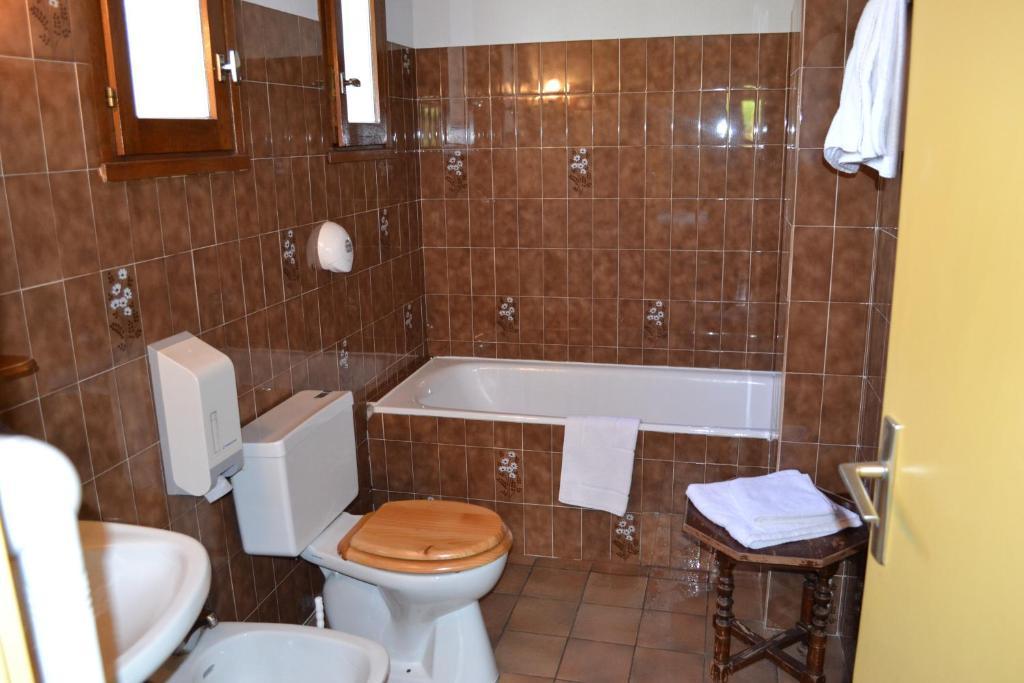 Hotel Restaurant Davat Brison-Saint-Innocent Chambre photo